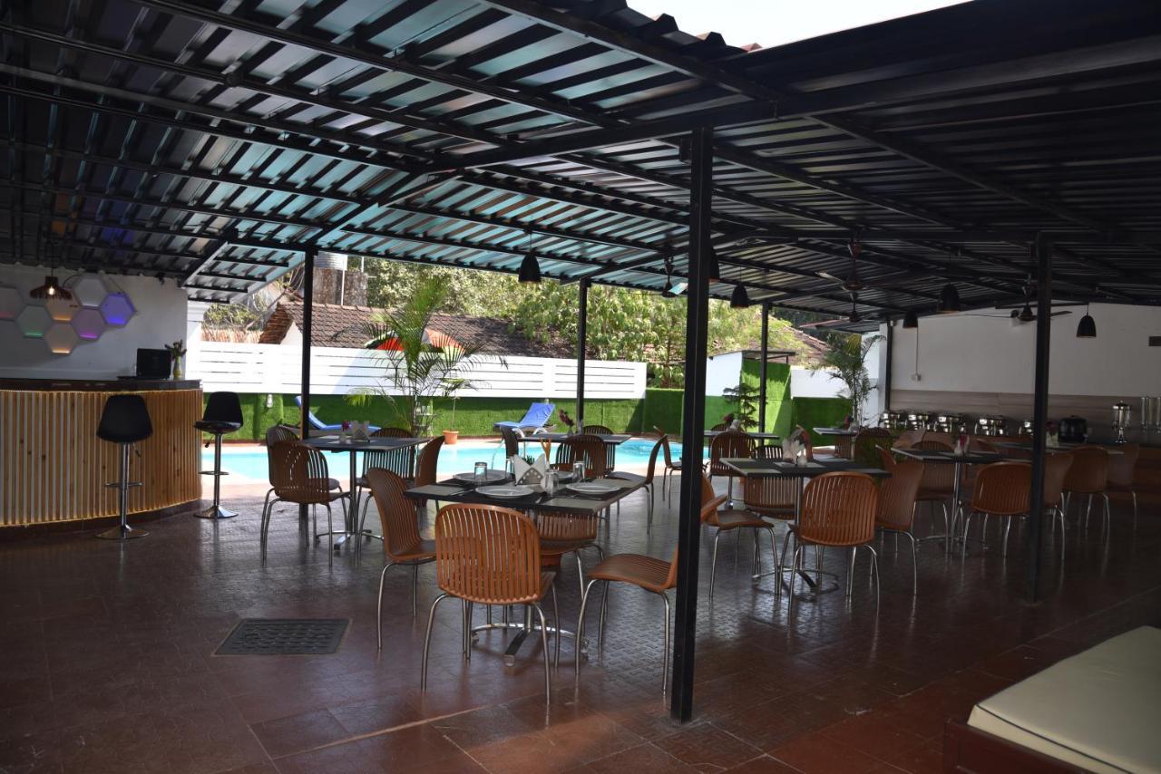 Clarissa Resort Goa Saligao Exteriör bild